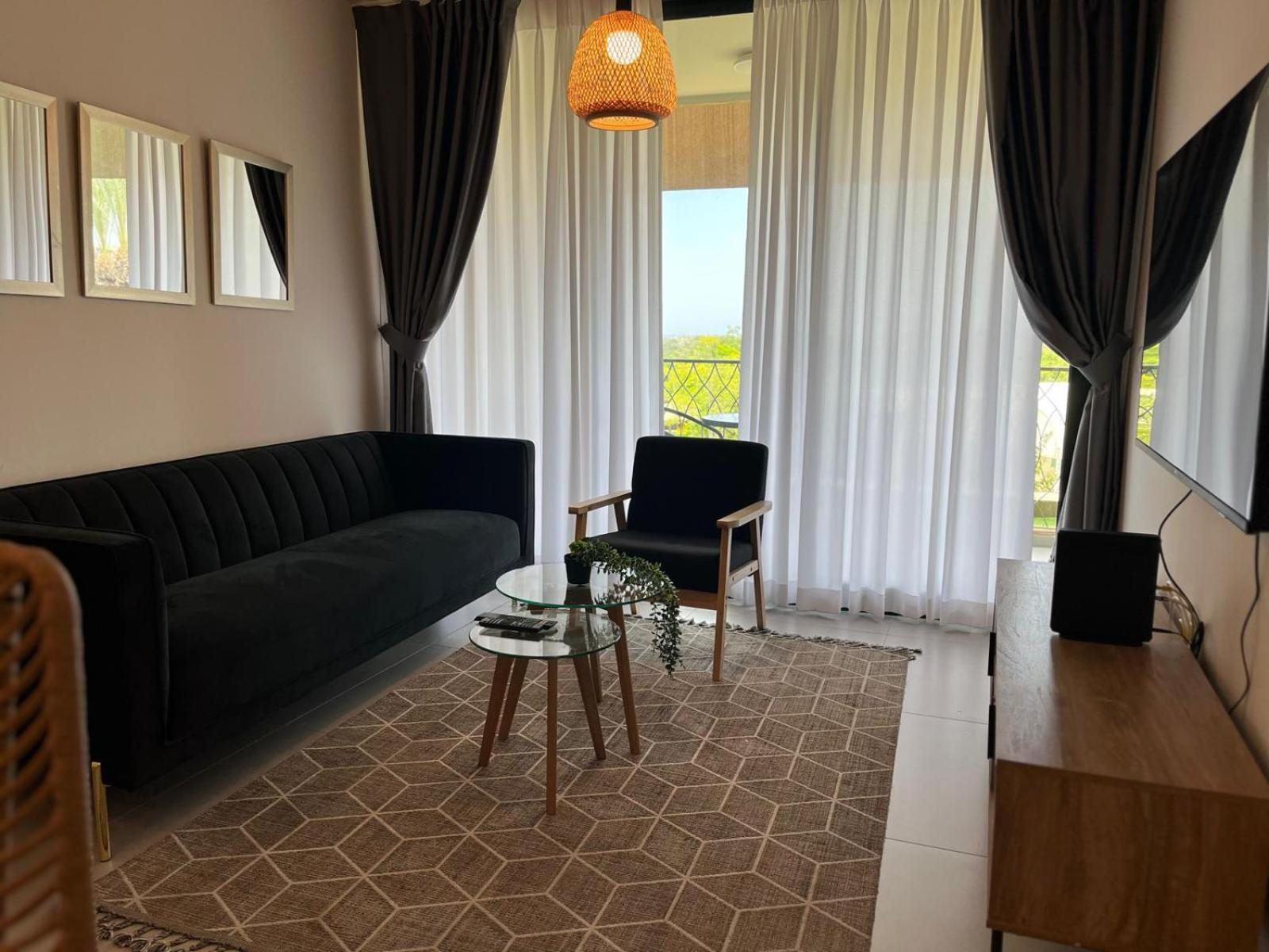 Liz Suite Caesarea Exterior photo