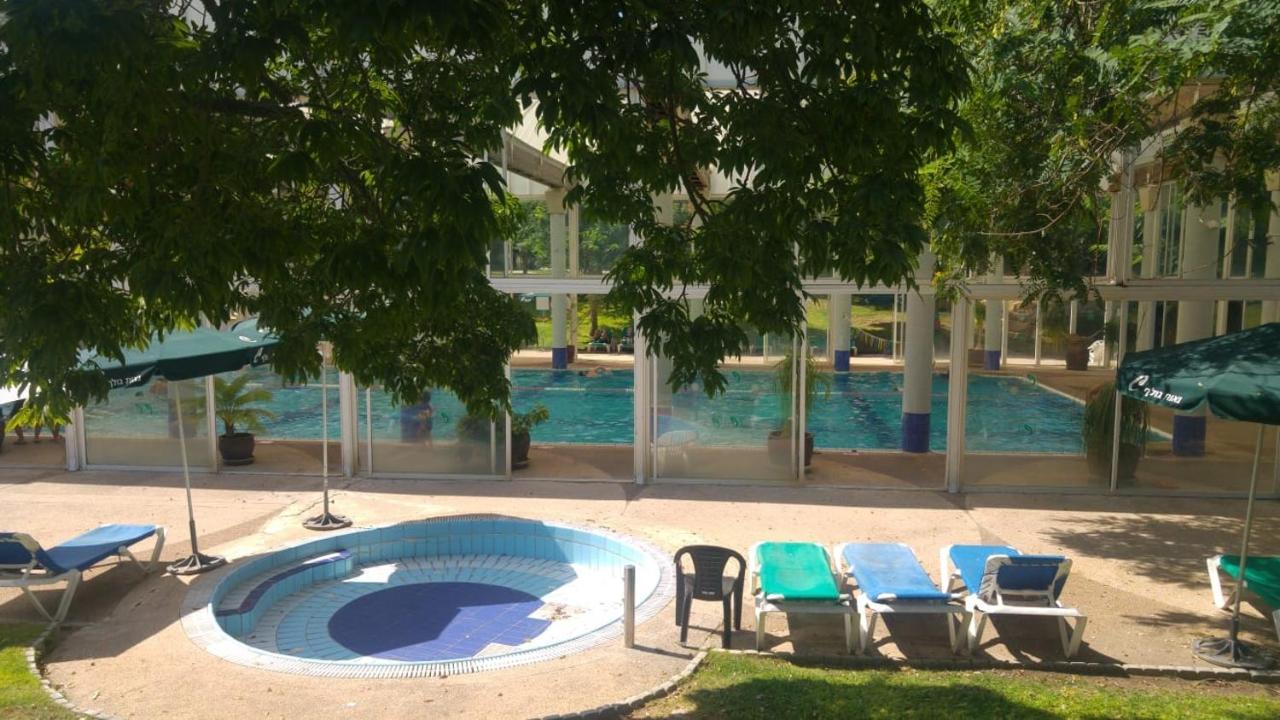 Liz Suite Caesarea Exterior photo