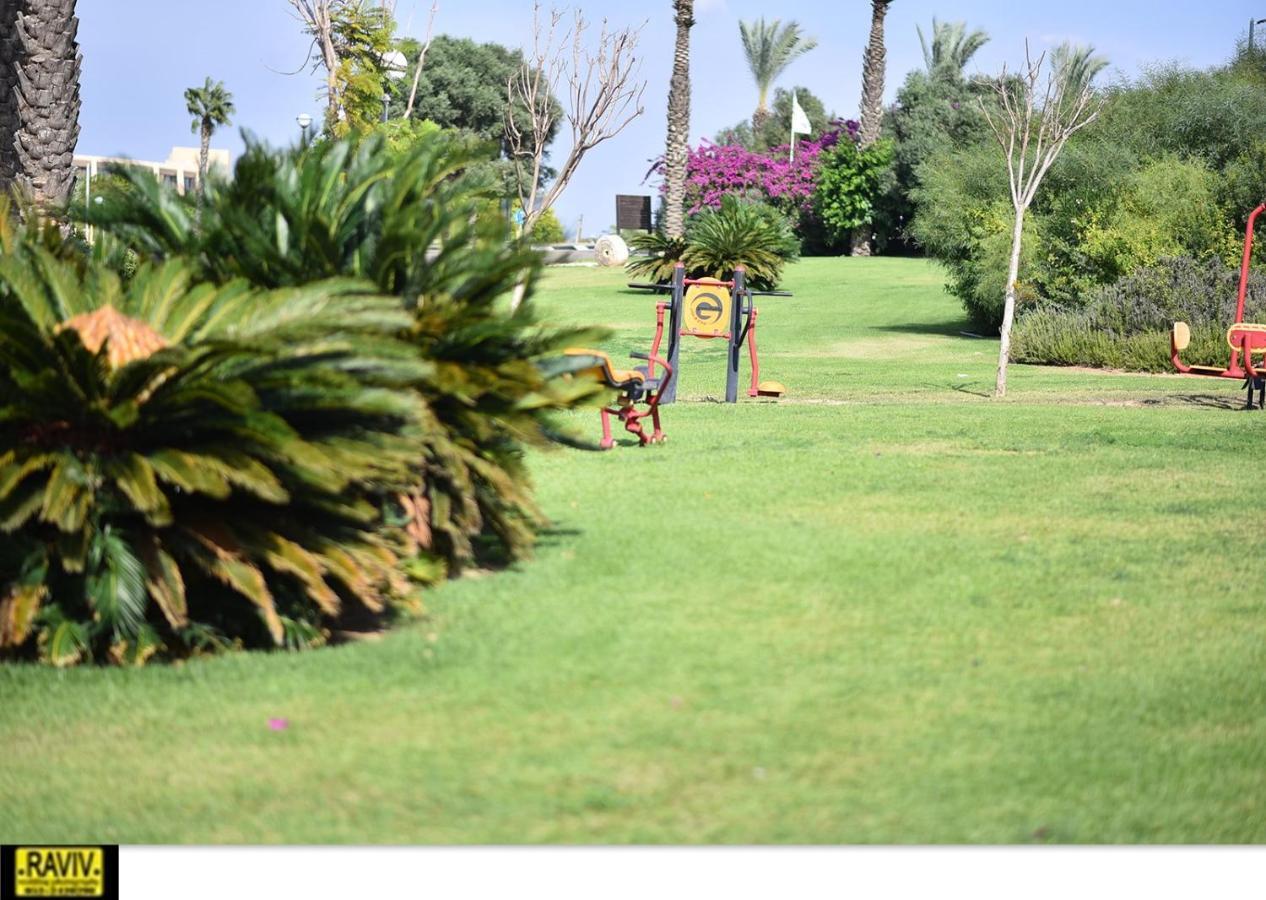 Liz Suite Caesarea Exterior photo